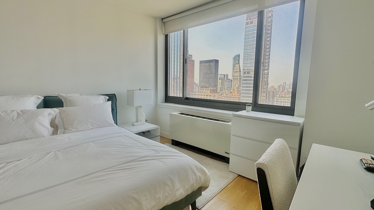 Photo of Bedroom in Midtown