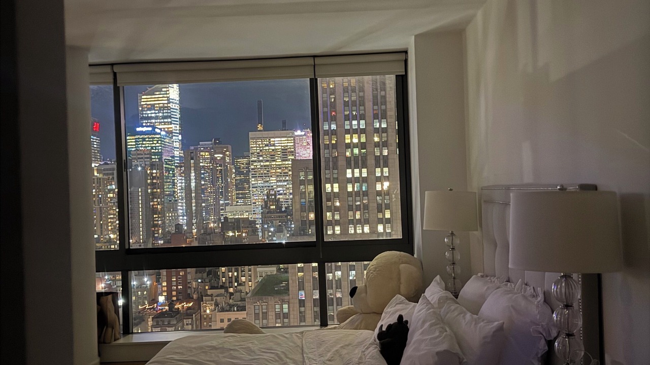 Photo of Bedroom in Midtown