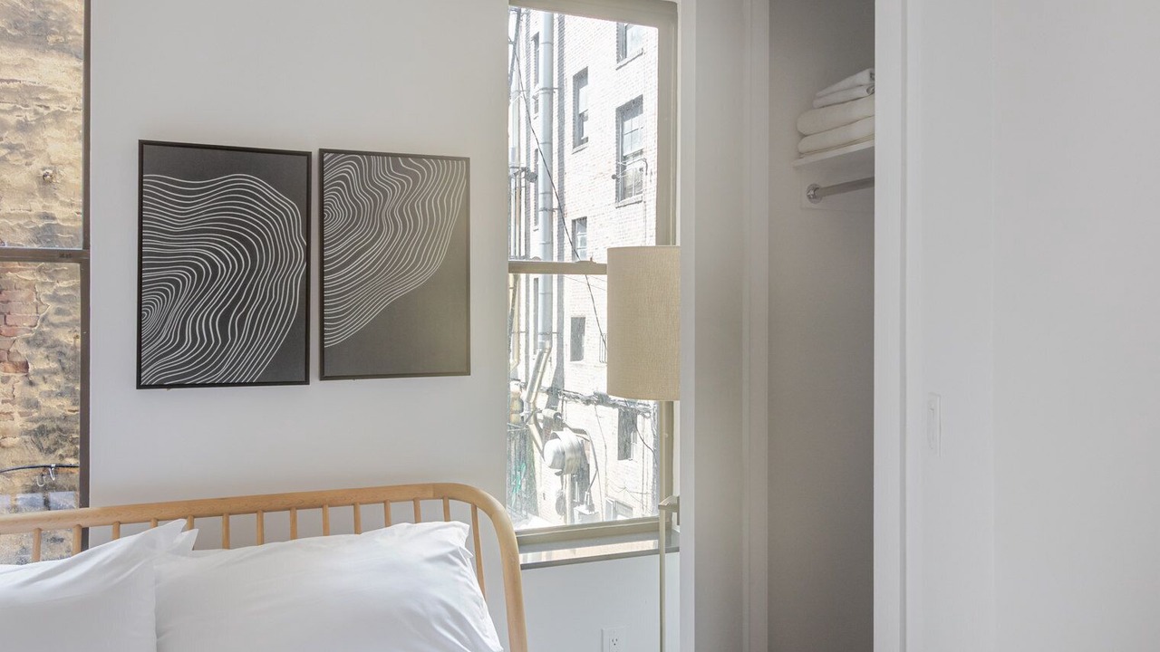 Photo of Bedroom in Chinatown