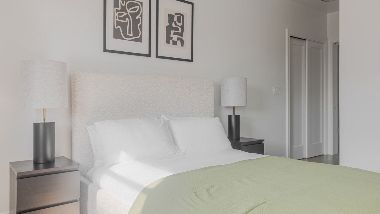 Photo of Bedroom in Bloomingdale