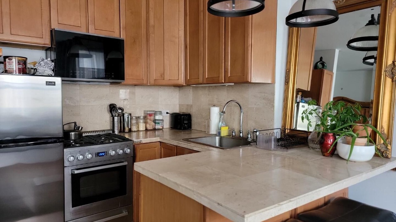Photo of Kitchen in Ukrainian Village