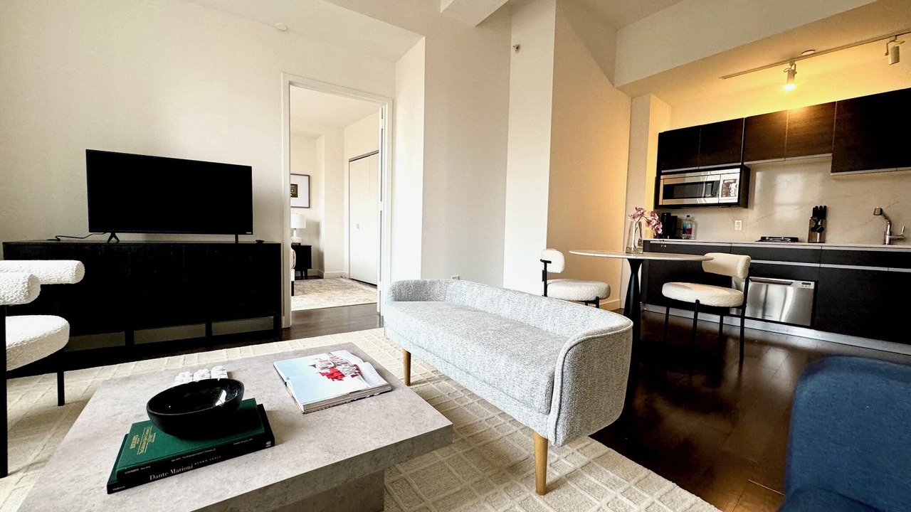 Photo of Livingroom in Financial District