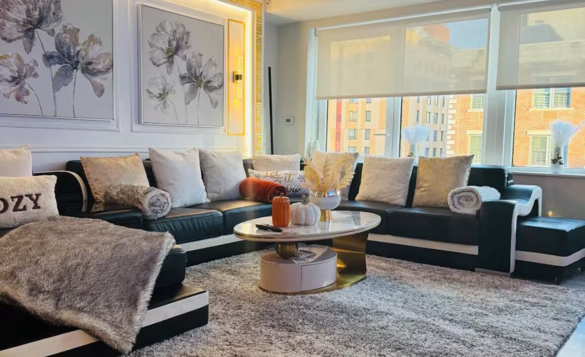 Photo of Livingroom in East Harlem