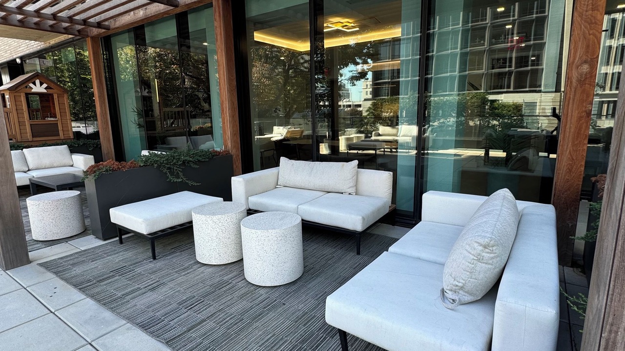Photo of Patio Balcony in Hunters Point