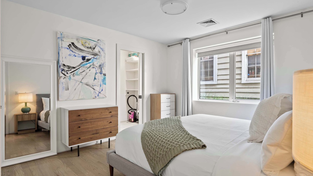 Photo of Bedroom in Clinton Hill