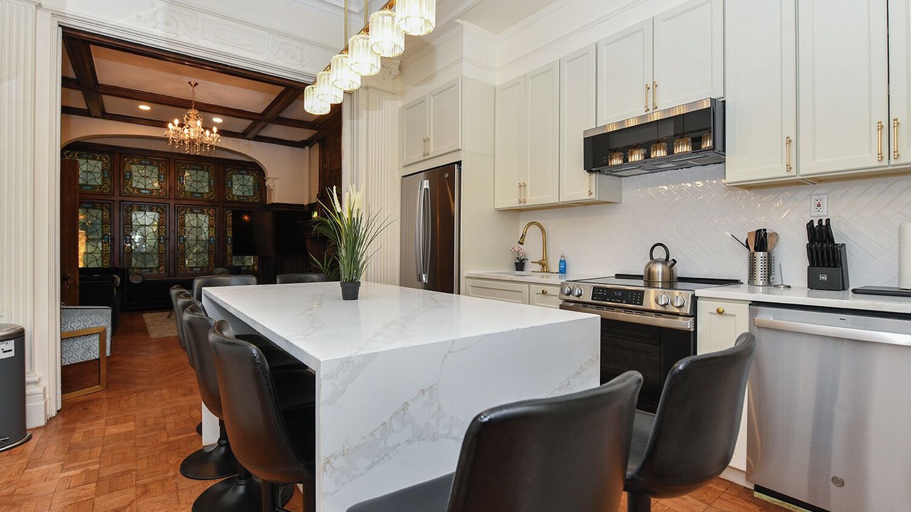 Photo of Kitchen in Central Park West