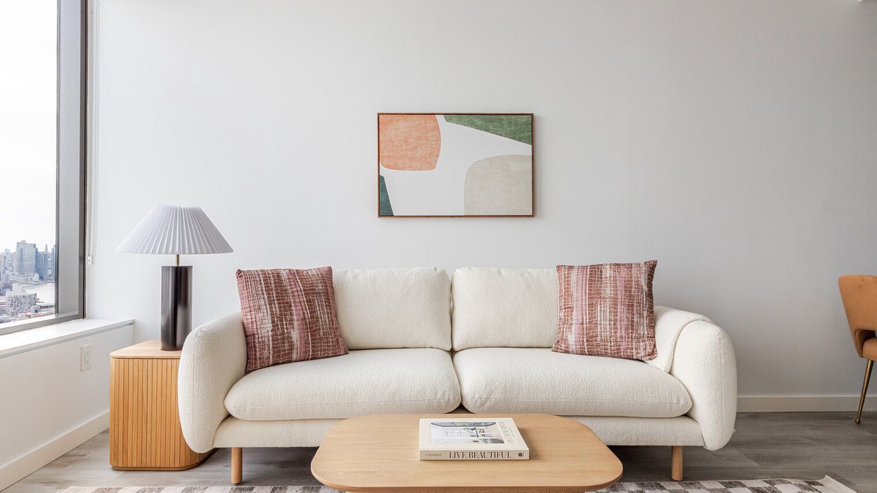 Photo of Livingroom in Greenpoint