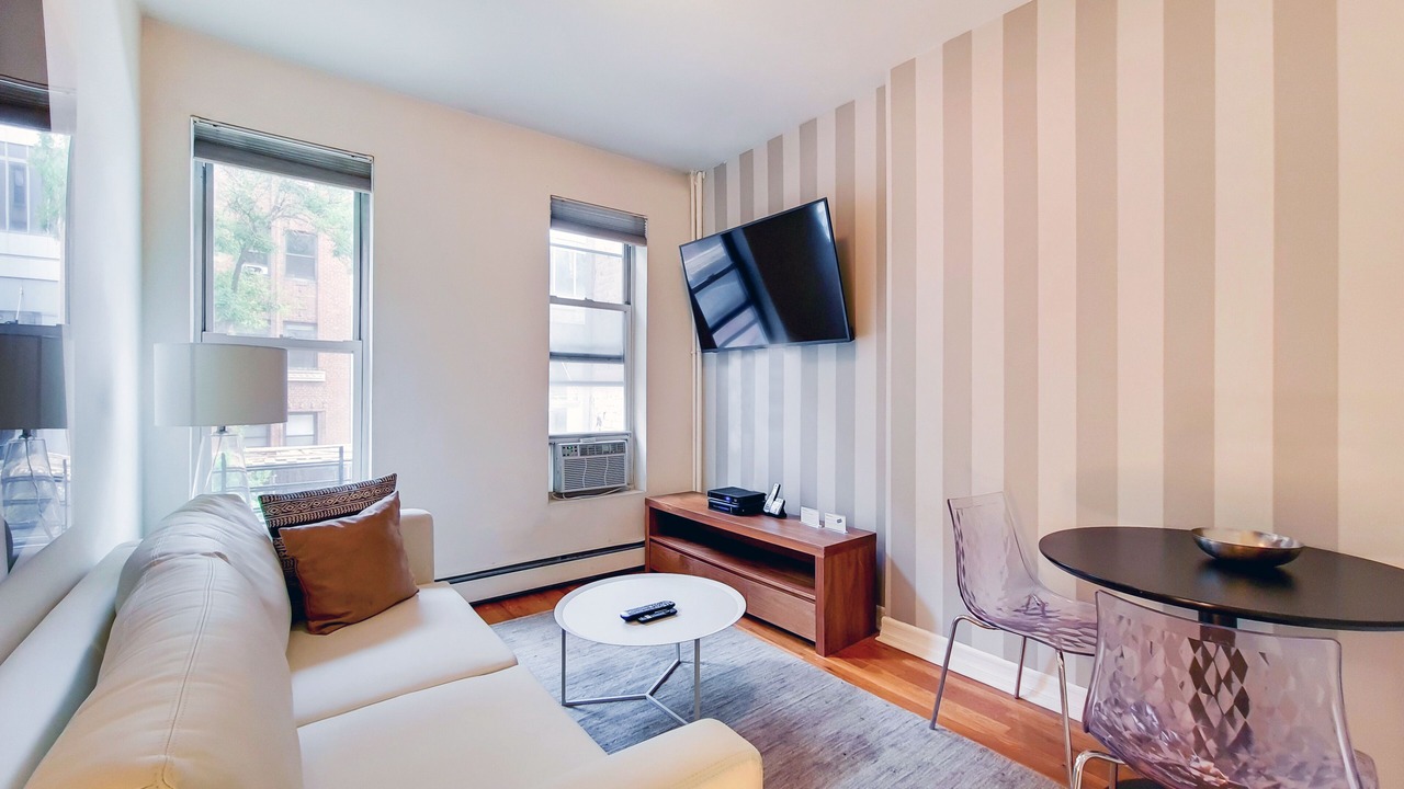 Photo of Livingroom in Upper East Side