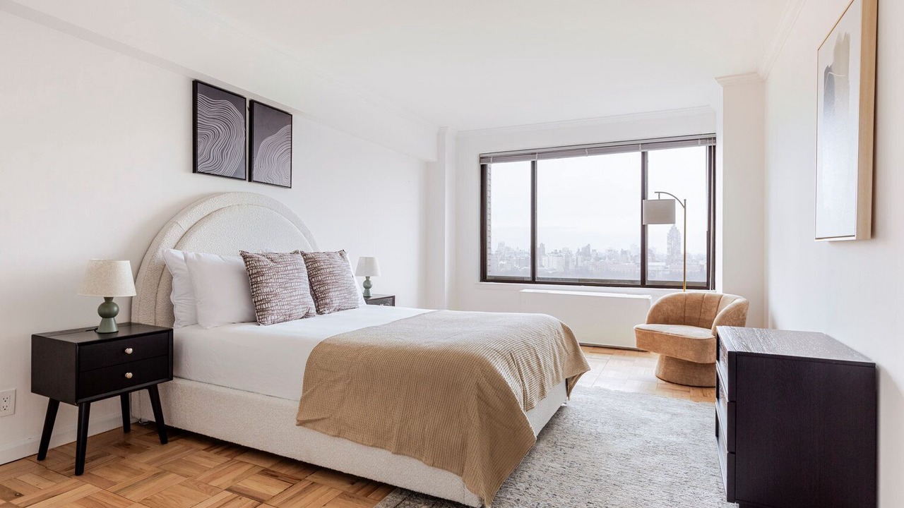 Photo of Bedroom in Uptown