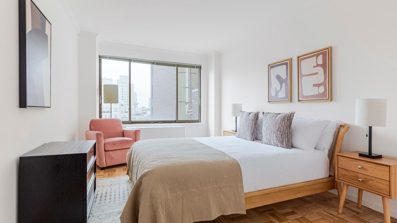 Photo of Bedroom in Uptown