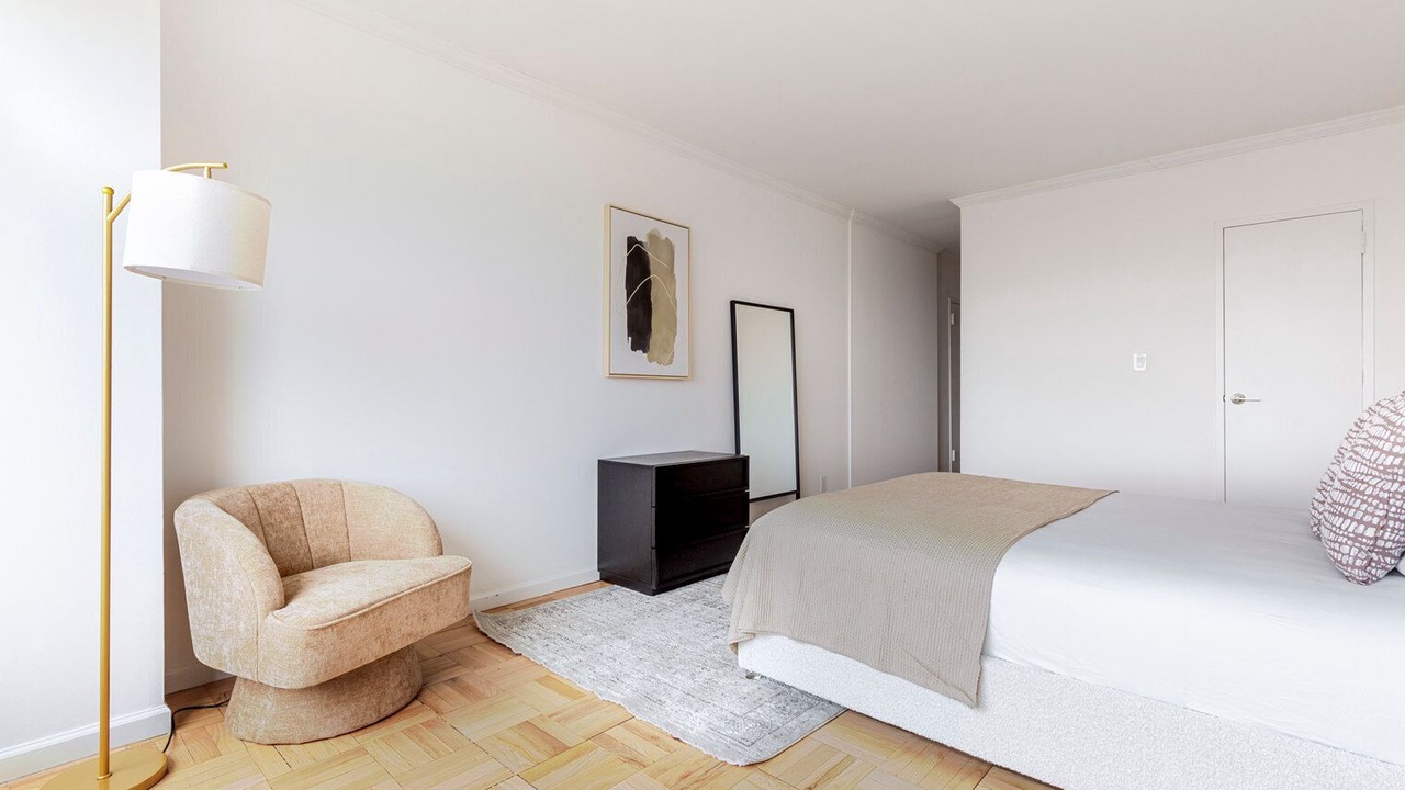 Photo of Bedroom in Uptown