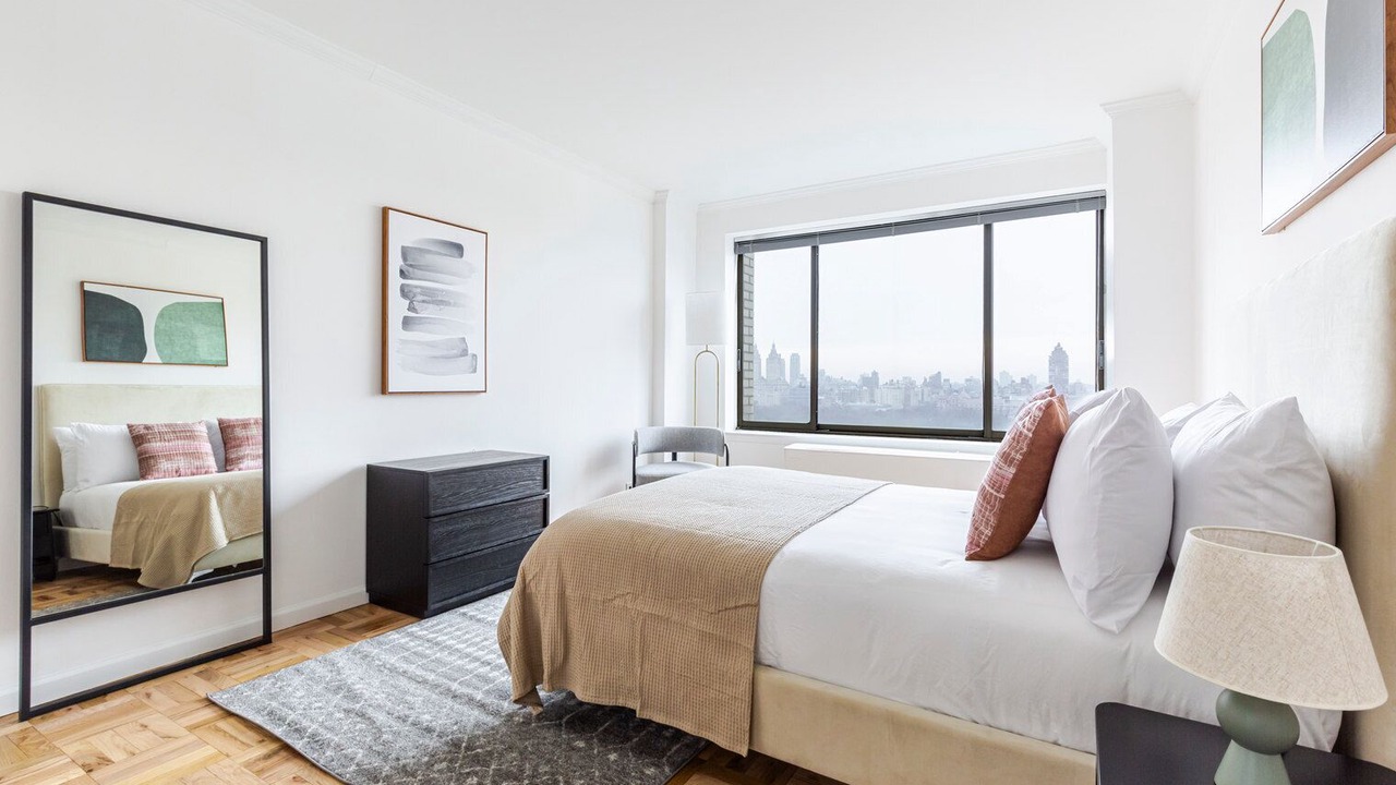 Photo of Bedroom in Uptown