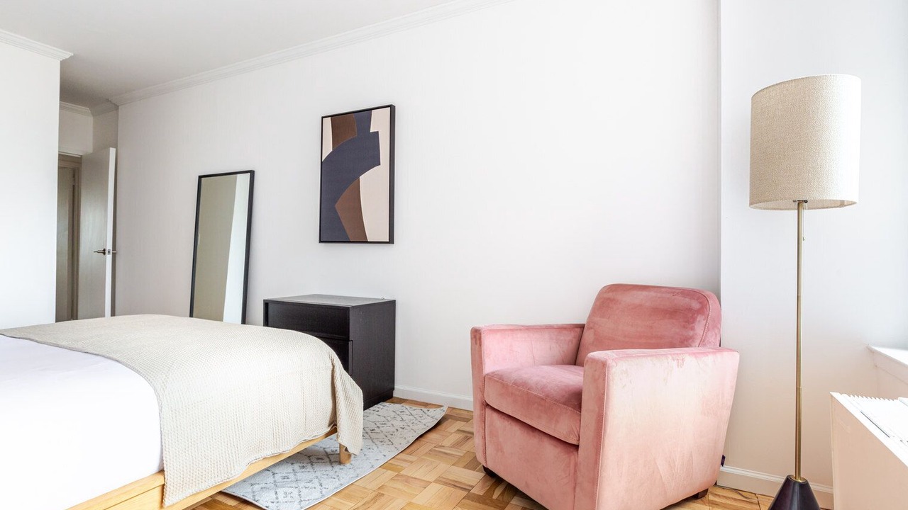 Photo of Bedroom in Uptown