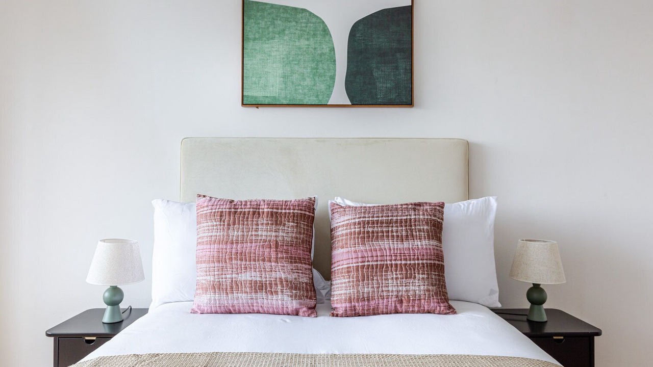 Photo of Bedroom in Uptown