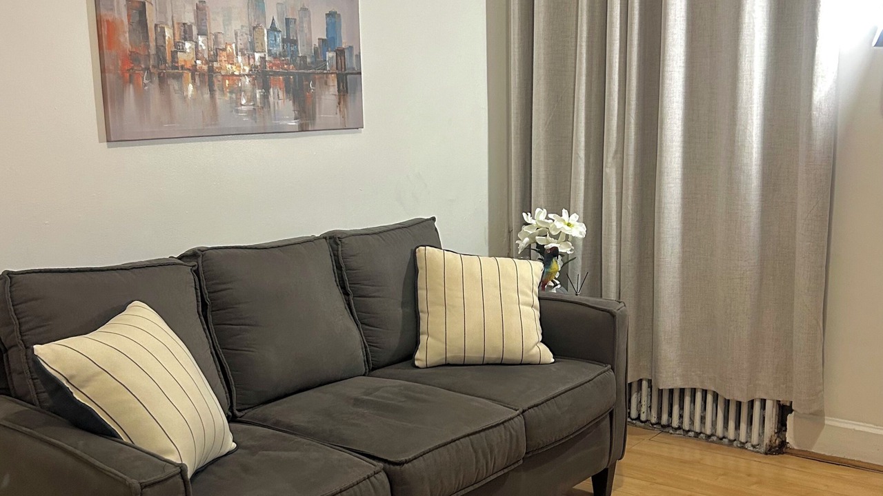 Photo of Livingroom in Queens