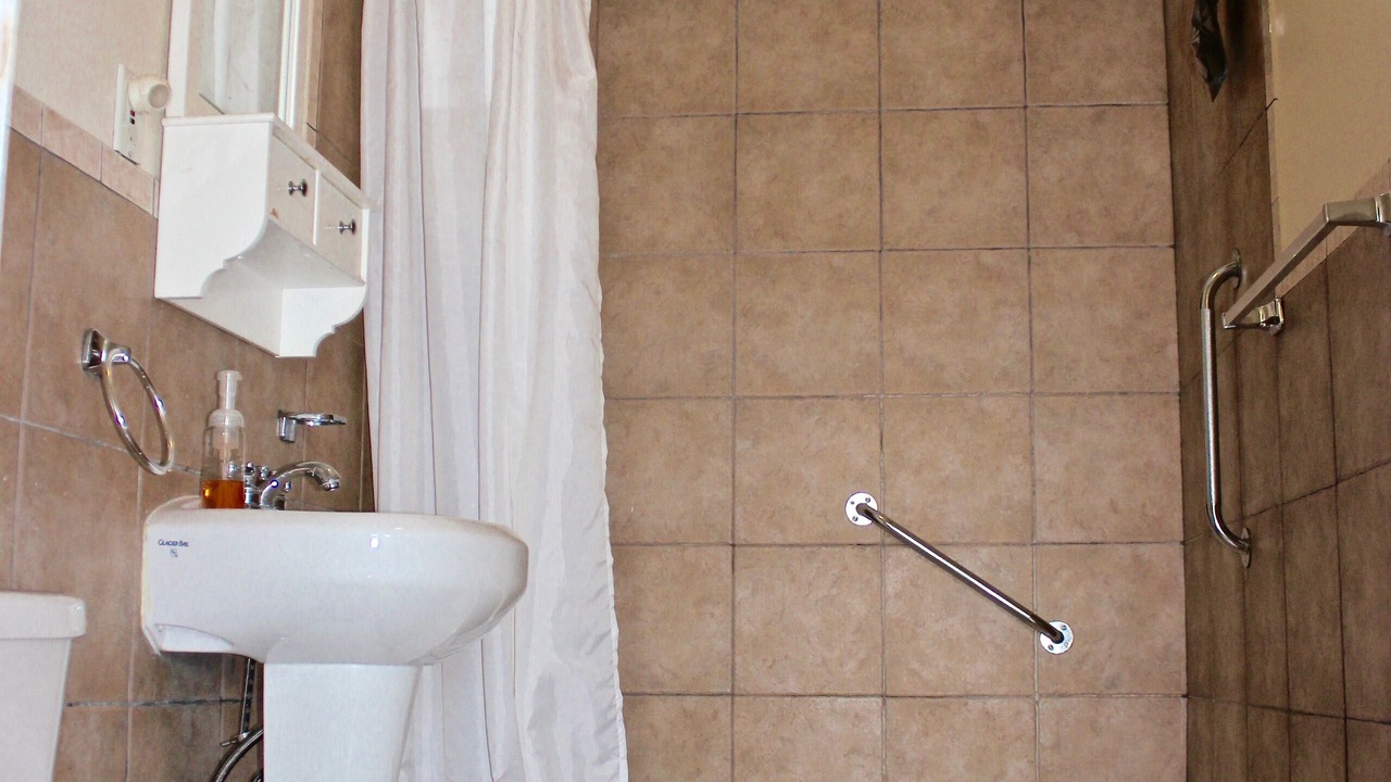 Photo of Bathroom in Bedford-Stuyvesant