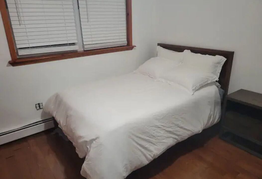 Photo of Bedroom in Westchester Square