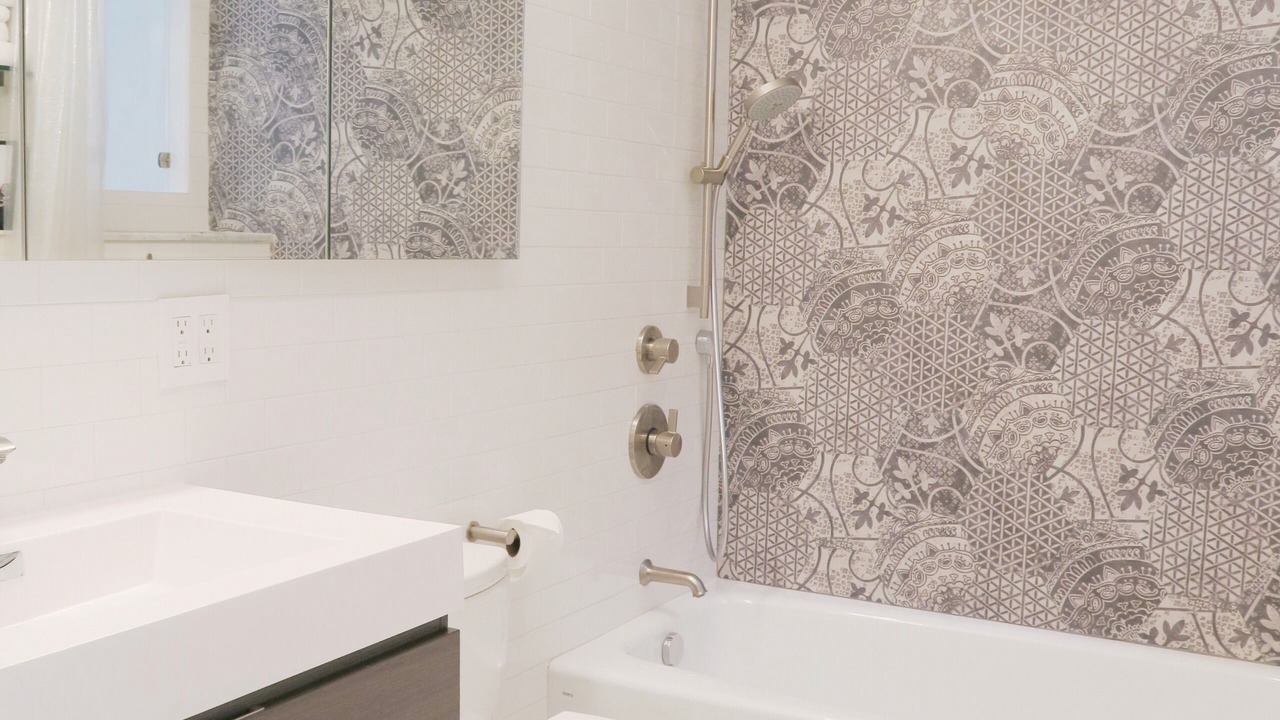 Photo of Bathroom in Hunters Point