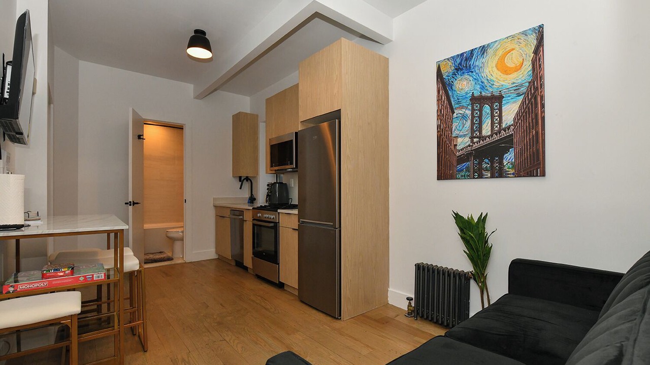 Photo of Livingroom in Midtown South