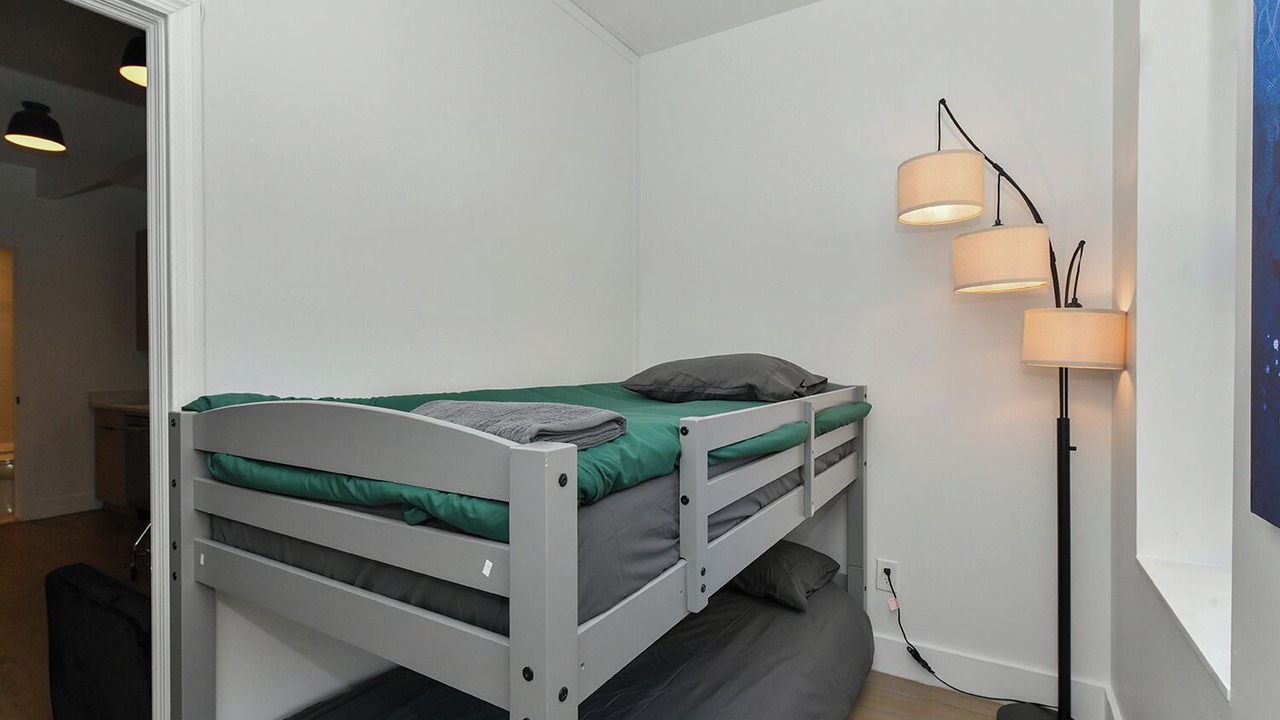 Photo of Bedroom in Midtown South