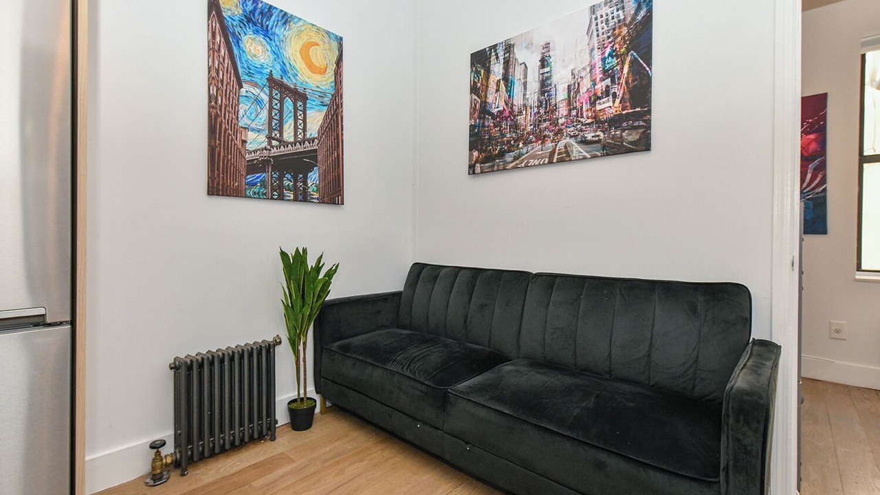Photo of Livingroom in Midtown South