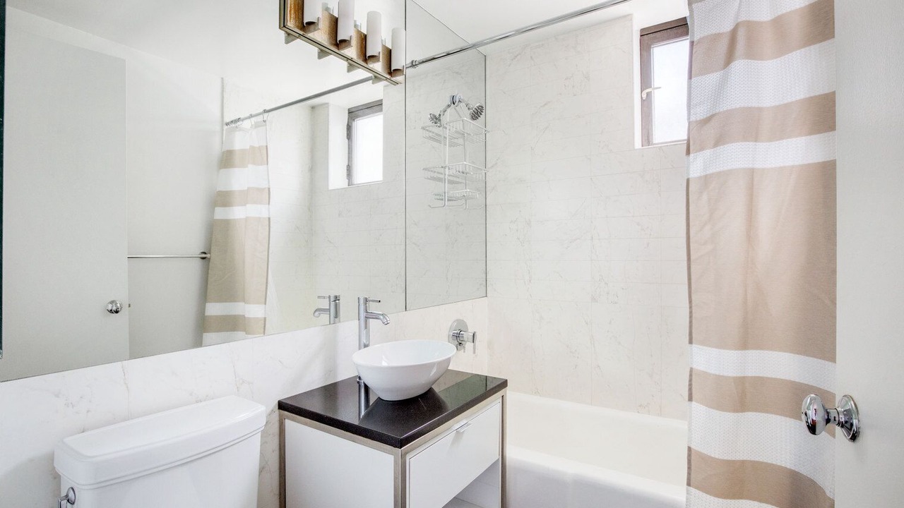 Photo of Bathroom in Gramercy