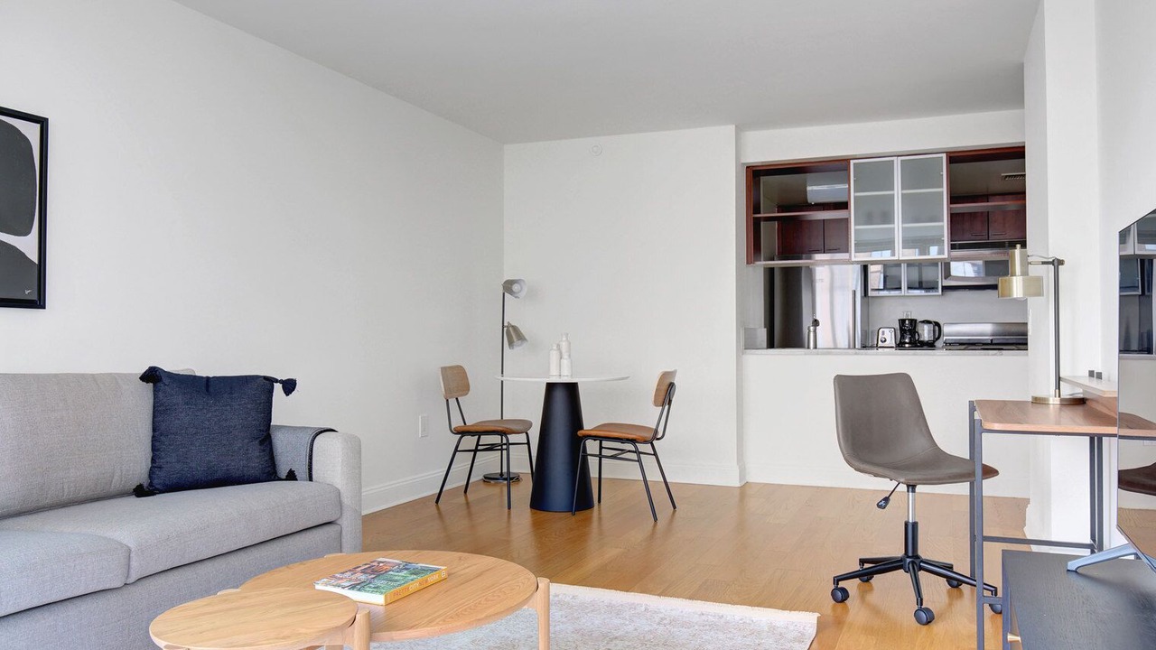 Photo of Livingroom in Upper East Side