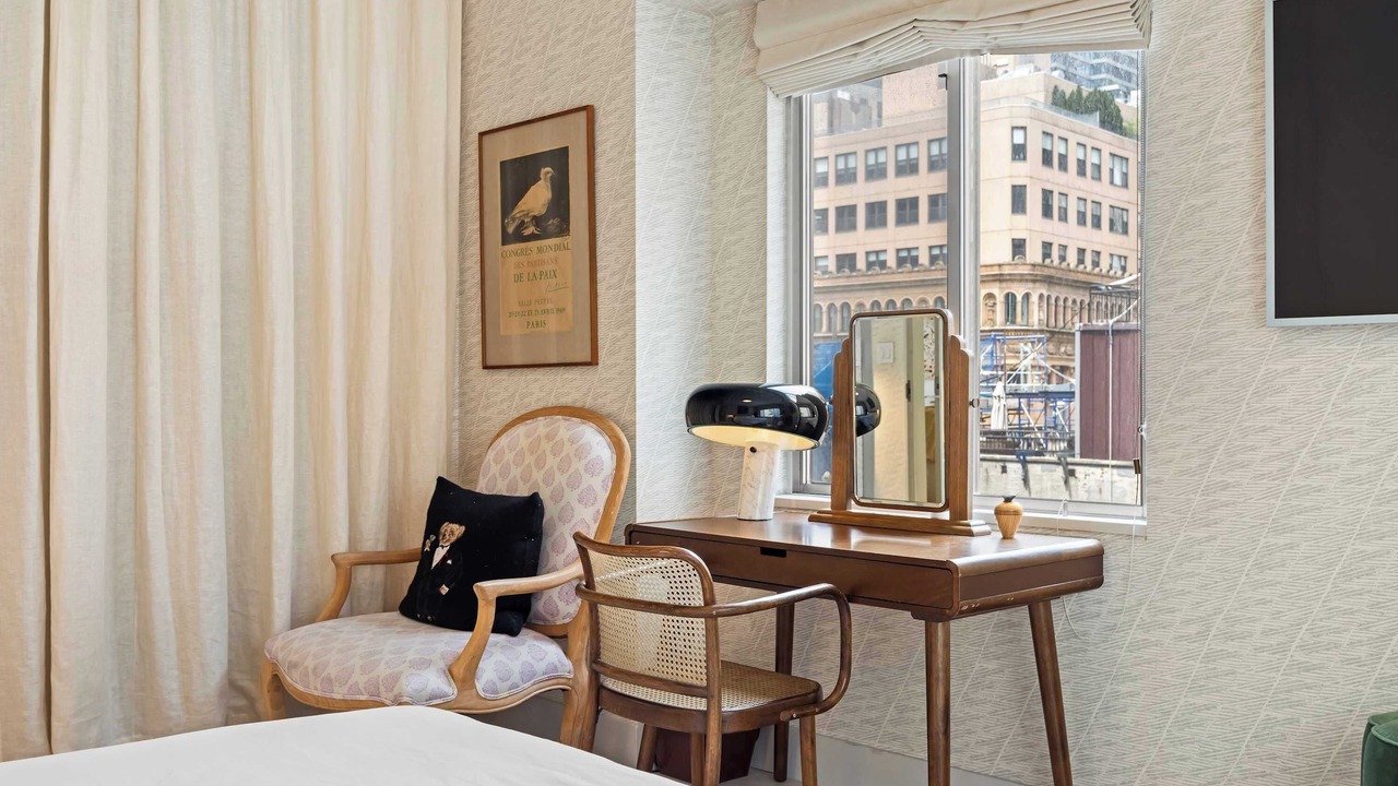 Photo of Bedroom in Financial District