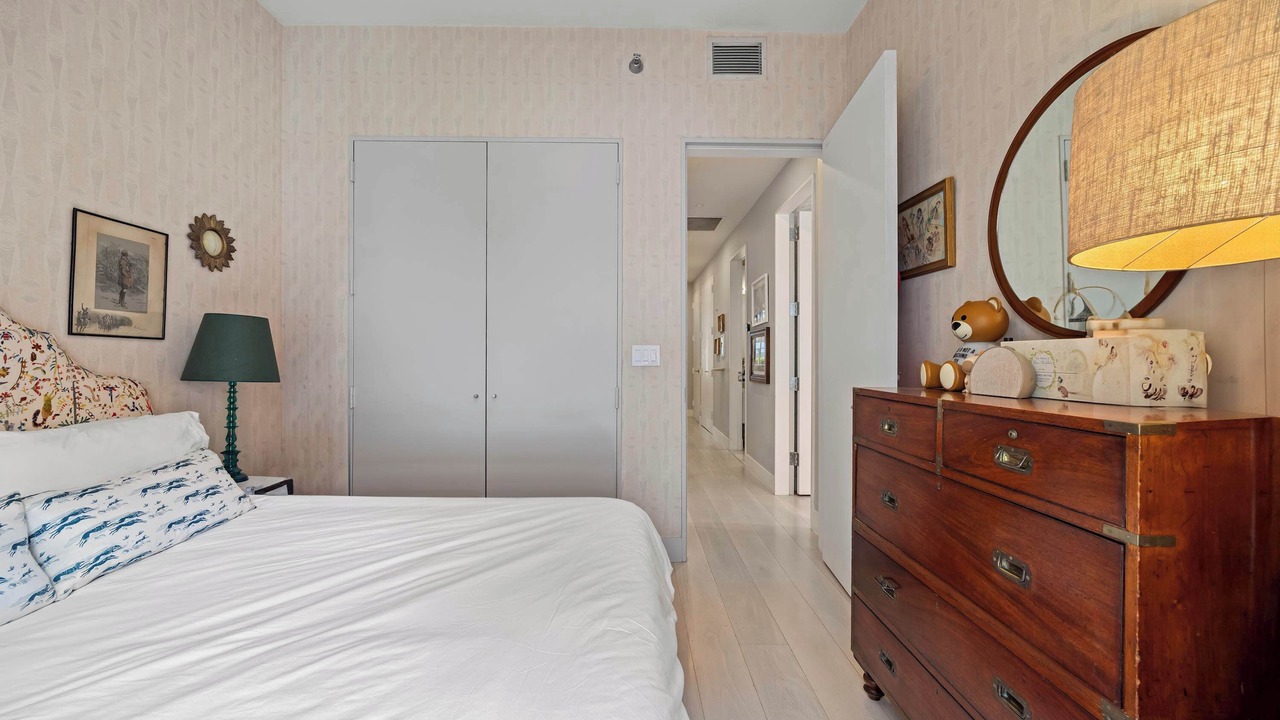 Photo of Bedroom in Financial District