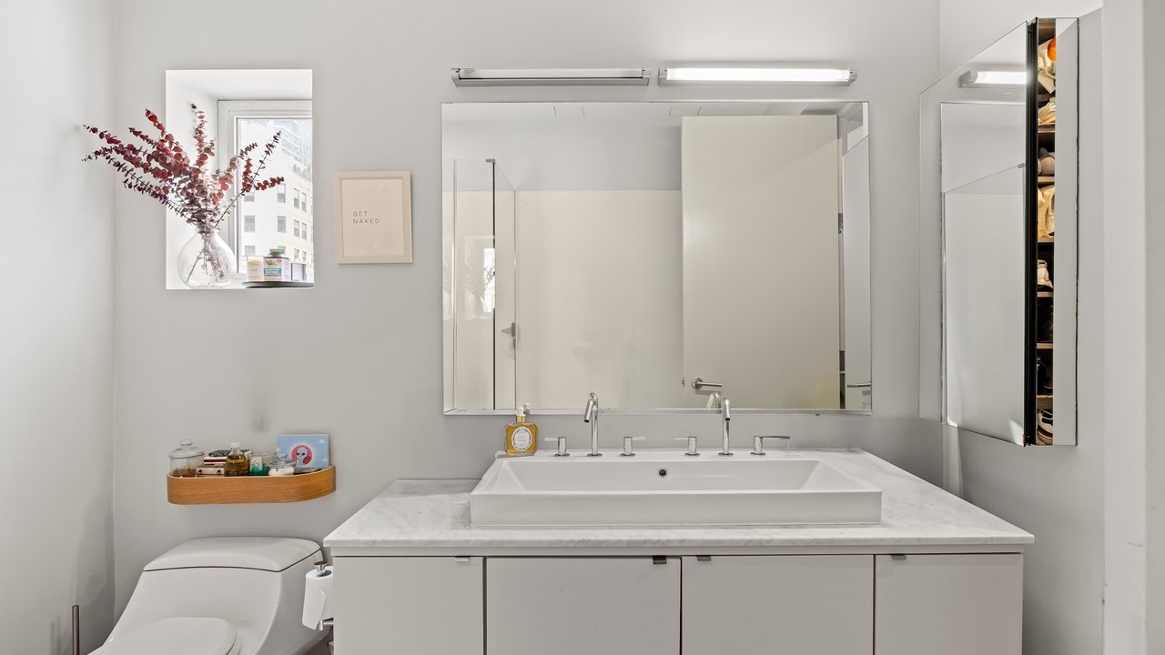 Photo of Bathroom in Financial District