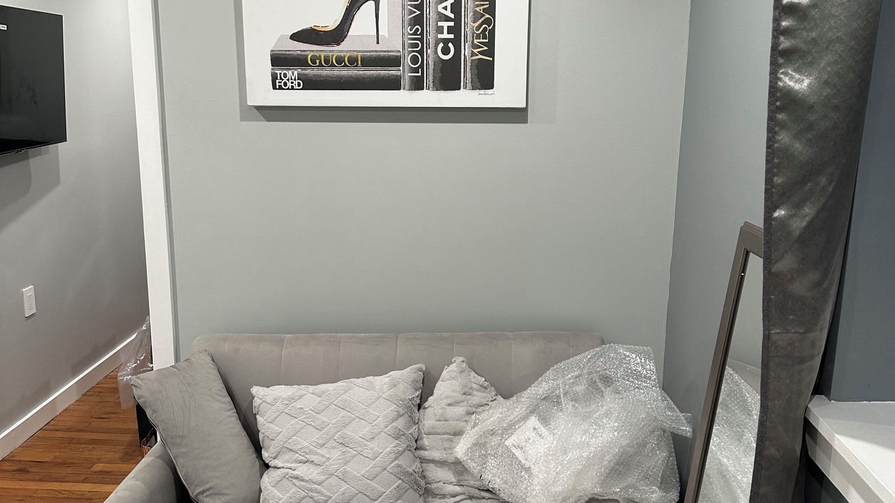 Photo of Livingroom in East Flatbush