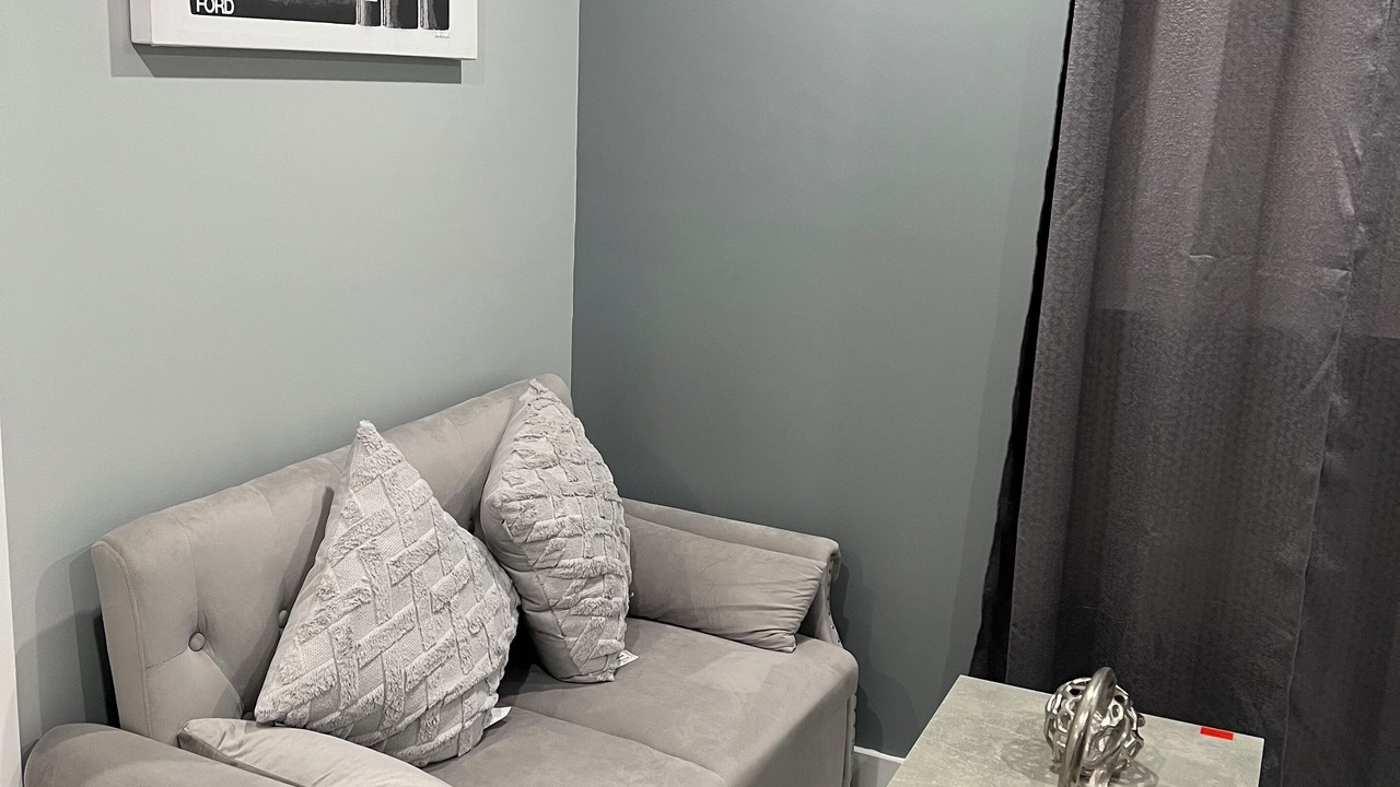 Photo of Livingroom in East Flatbush