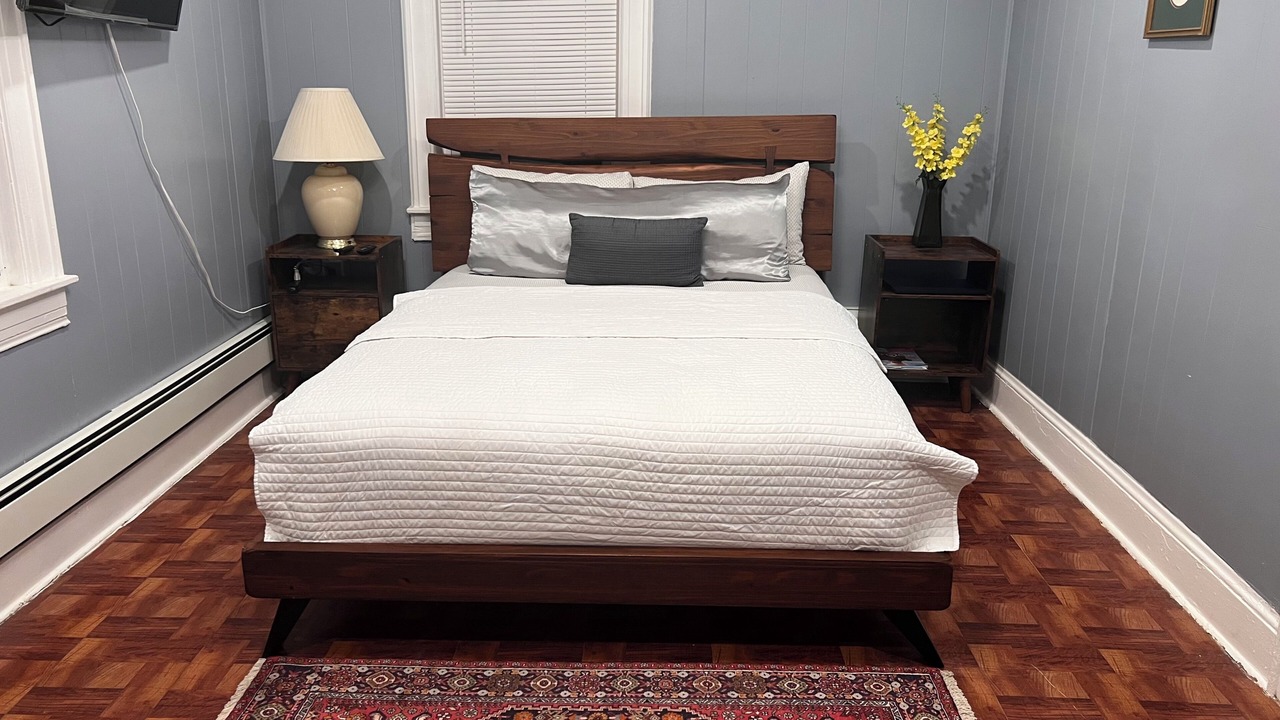 Photo of Bedroom in Clason Point