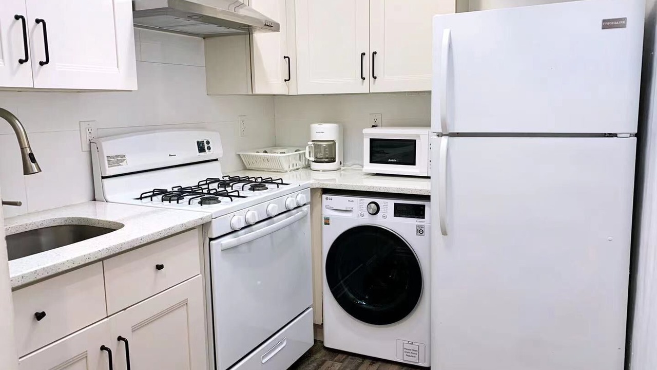 Photo of Kitchen in East Flushing