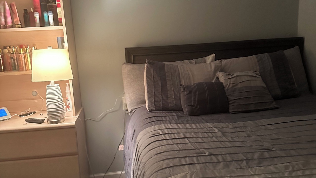Photo of Bedroom in Pelham Gardens
