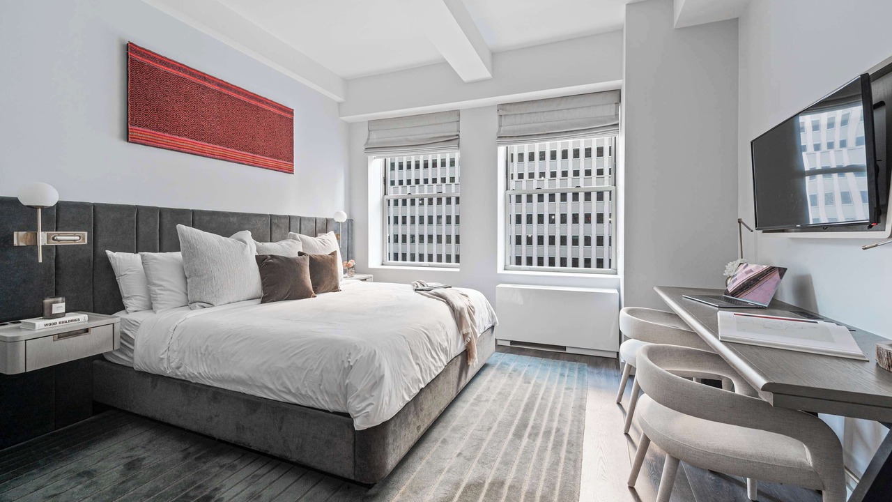 Photo of Bedroom in Financial District