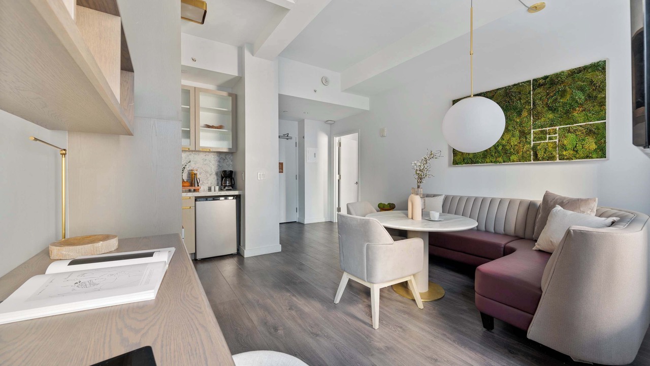 Photo of Livingroom in Financial District
