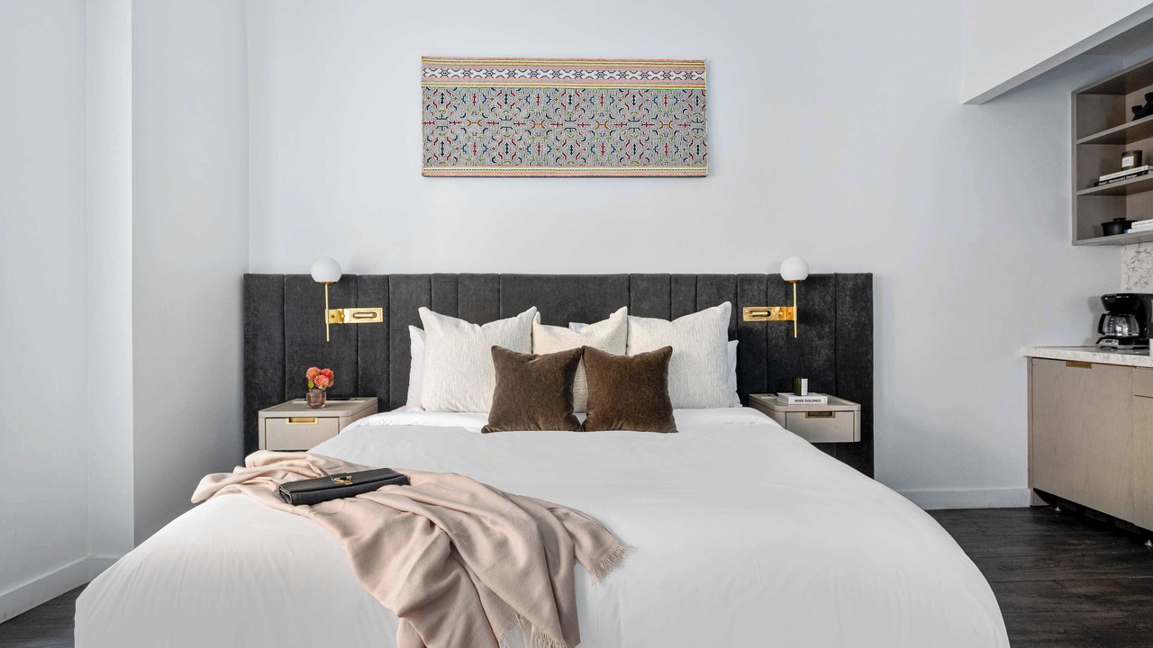 Photo of Bedroom in Financial District