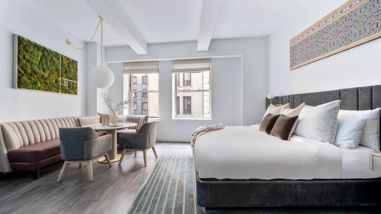 Photo of Livingroom in Financial District