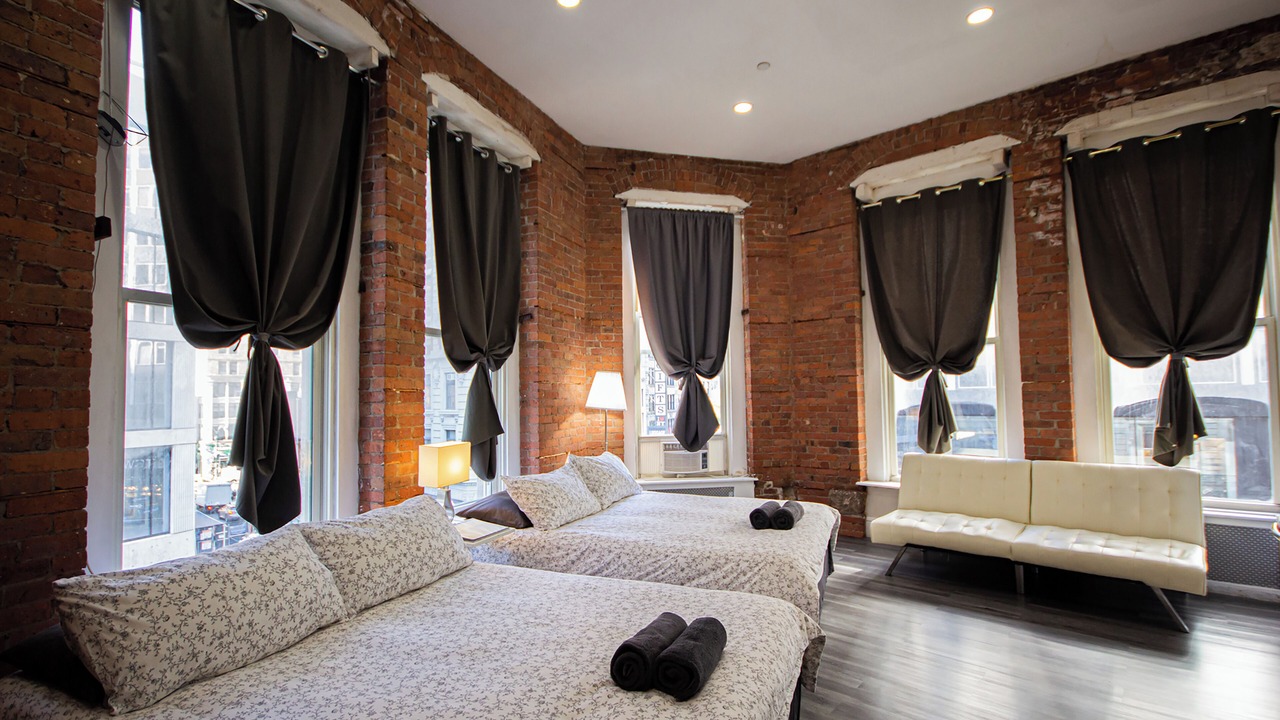 Photo of Bedroom in Koreatown