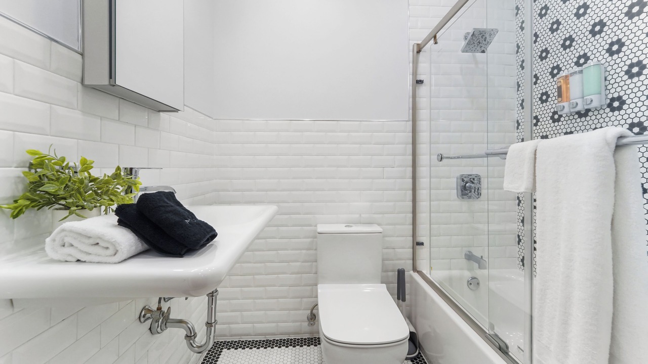 Photo of Bathroom in Upper Manhattan