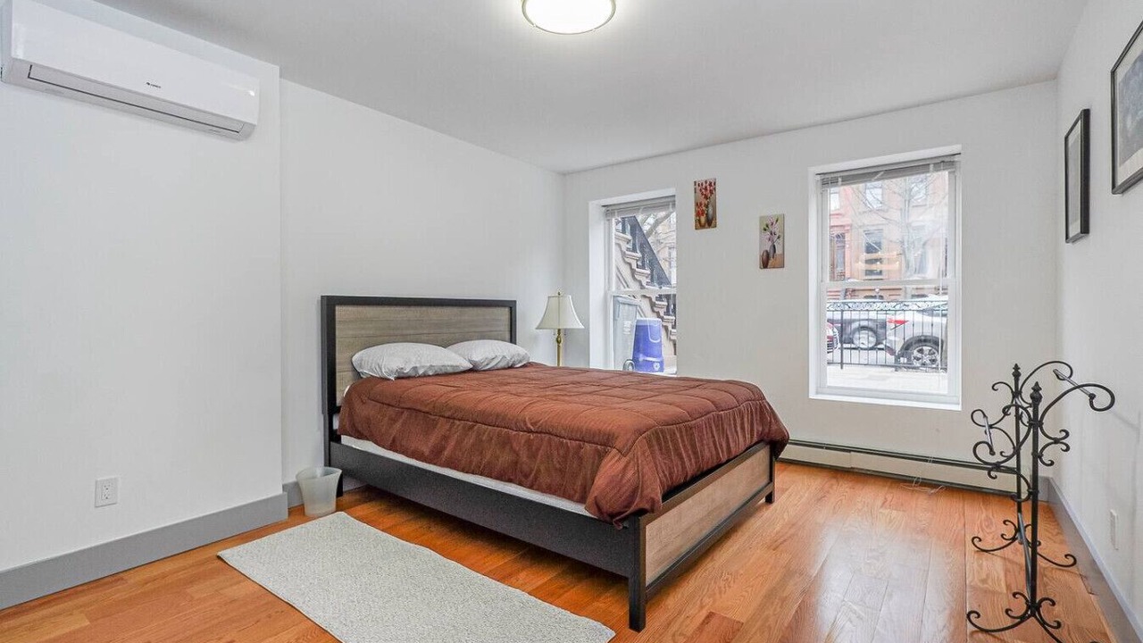 Photo of Bedroom in Bedford-Stuyvesant