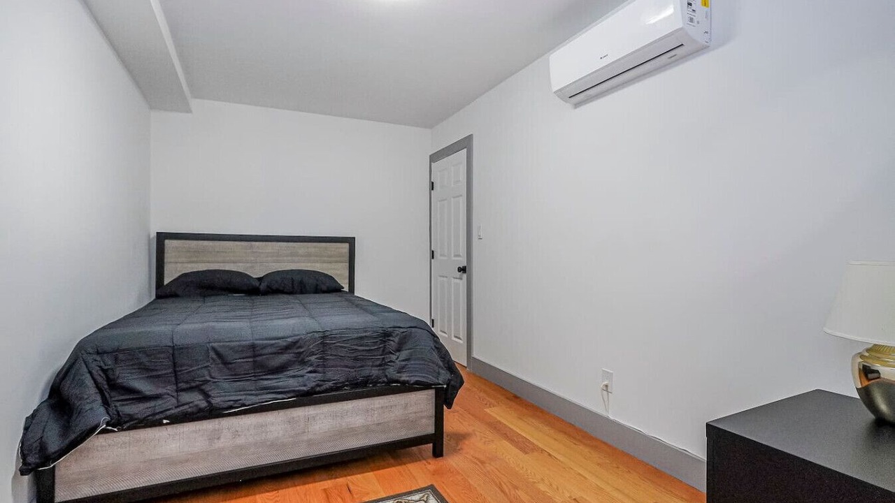 Photo of Bedroom in Bedford-Stuyvesant