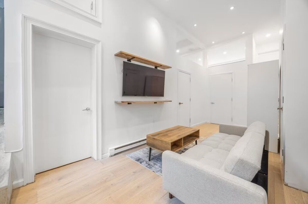 Photo of Livingroom in Alphabet City