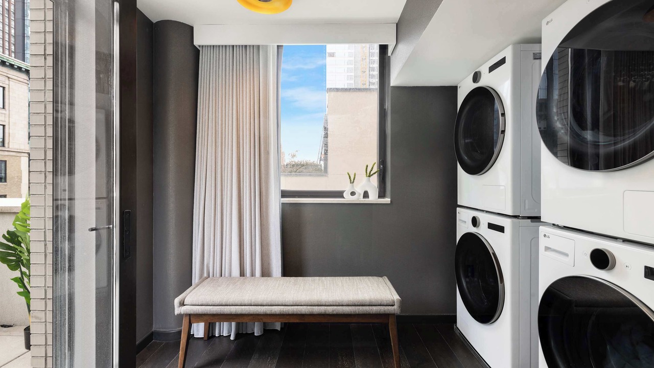 Photo of Bedroom in Koreatown
