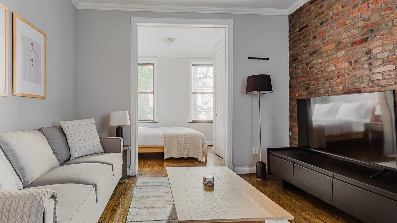 Photo of Livingroom in Ukrainian Village