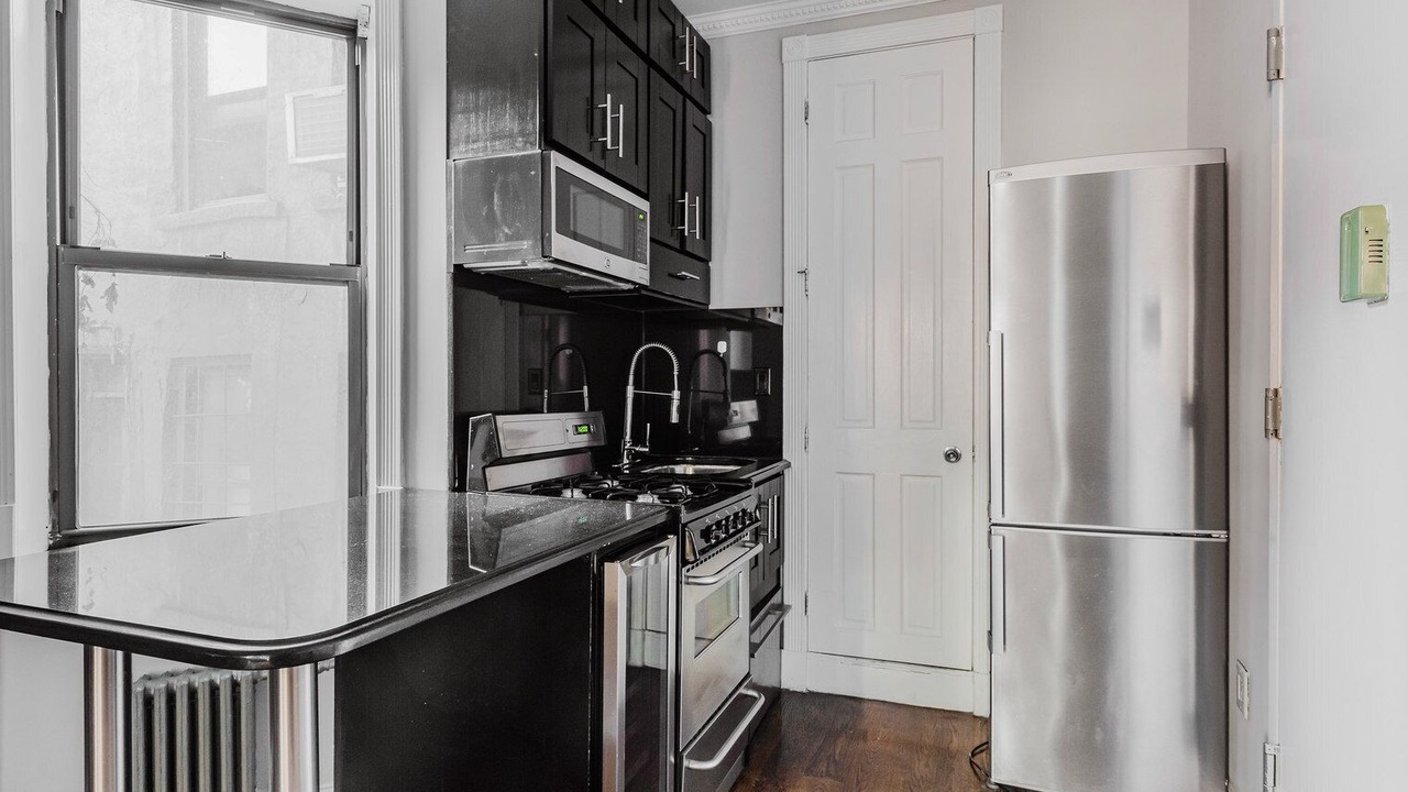Photo of Kitchen in Ukrainian Village