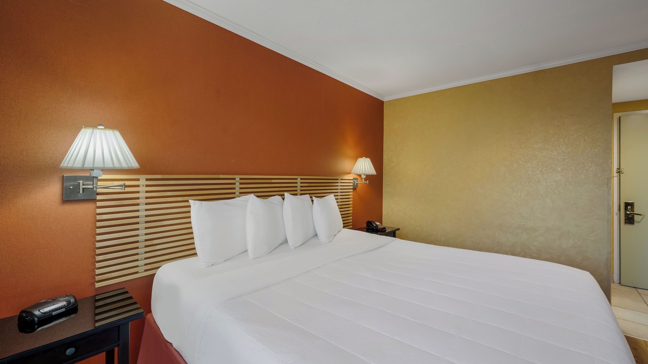Photo of Bedroom in Queens