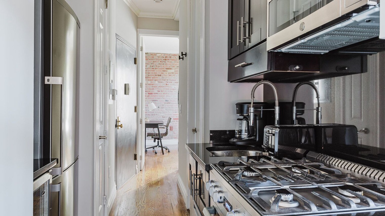 Photo of Kitchen in Alphabet City