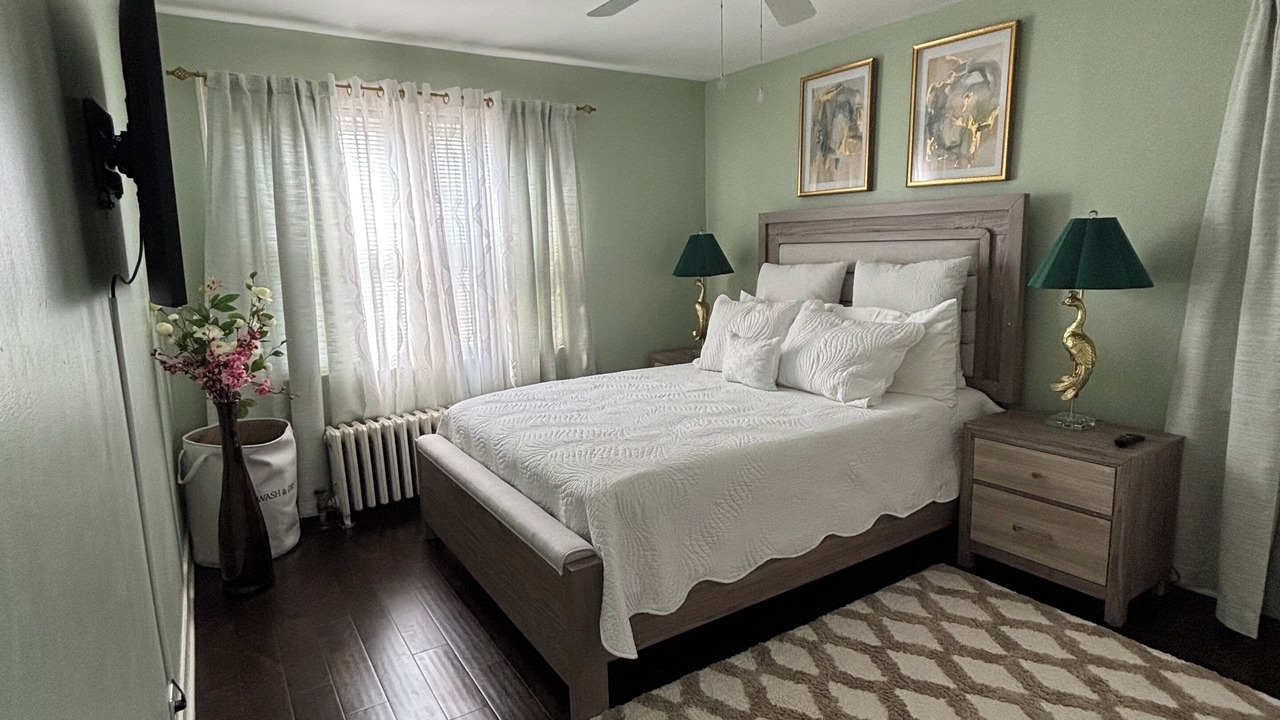 Photo of Bedroom in Queens